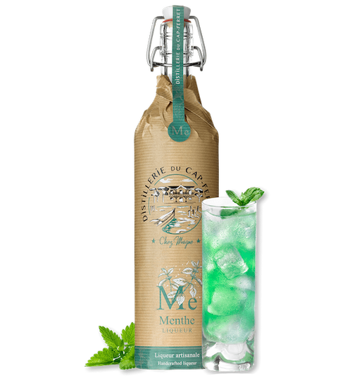 Bouteille liqueur menthe.